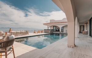 Casa Mantarraya | Modern Off-Grid Sanctuary Above the Sea of Cortez