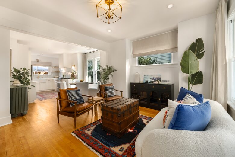 Santa Barbara Downtown Home | Brand New Remodel | Walk to Public Market - Santa Barbara, California