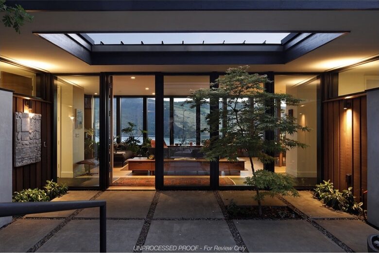 Architectural Retreat Above the Columbia Gorge - Mosier, Oregon