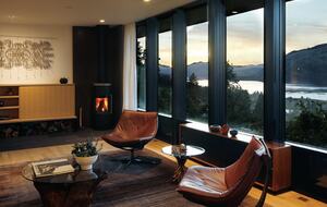 Architectural Retreat Above the Columbia Gorge - Mosier, Oregon