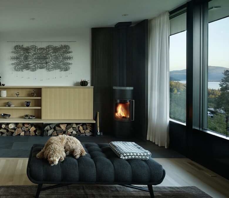 Architectural Retreat Above the Columbia Gorge - Mosier, Oregon