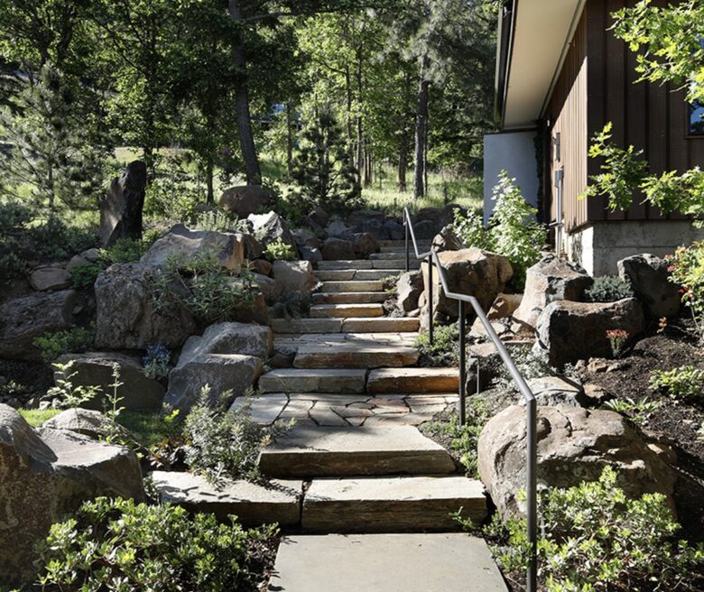 Architectural Retreat Above the Columbia Gorge - Mosier, Oregon