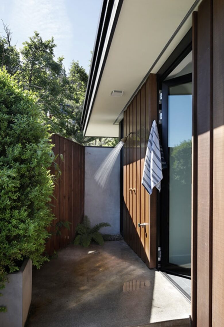Architectural Retreat Above the Columbia Gorge - Mosier, Oregon