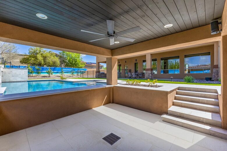 Luxury North Scottsdale Retreat in Gated Community - Scottsdale, Arizona