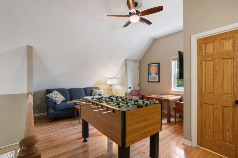 Upscale Mountain Cottage Near Downtown Blowing Rock - Blowing Rock, North Carolina
