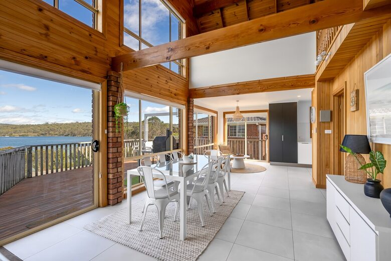 Elevated George’s Bay Waterfront with Gentle Beach Access - Akaroa, Australia