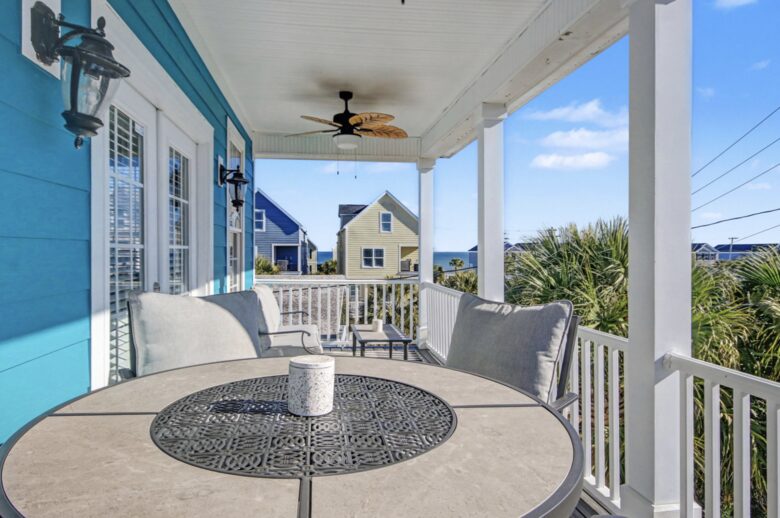 Palm Estate Retreat Steps from Surfside Shore - Surfside Beach, South Carolina