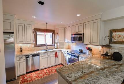 Ski-In/Ski-Out Townhome at Peak 9 | Walk to Main Street - Breckenridge, Colorado