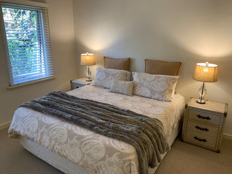 Master bedroom with King Size Bed