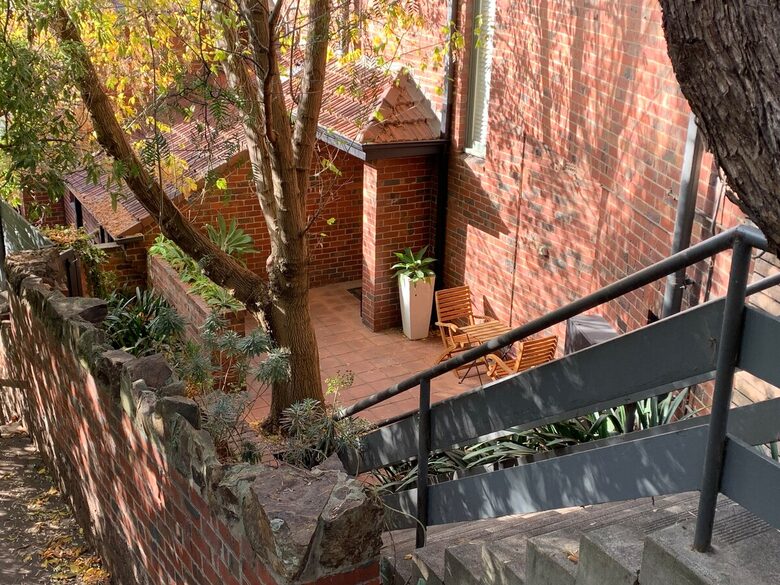 Front entry courtyard