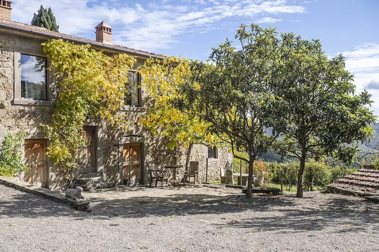 A Timeless Tuscan Escape - Arezzo, Italy