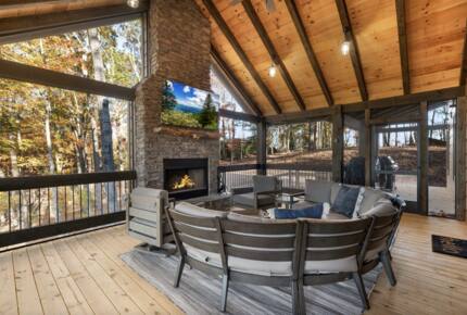 Mountain Top Views & Privacy at Eagle Ridge - Blue Ridge, Georgia