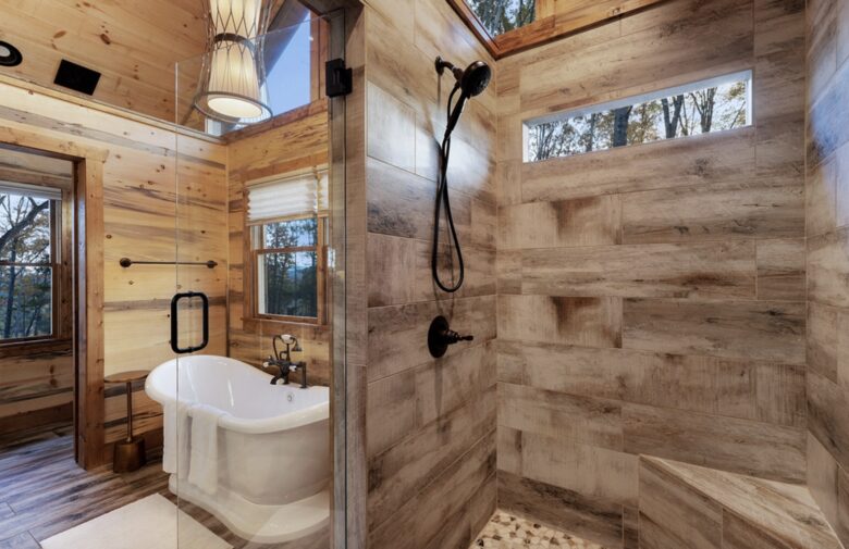 Mountain Top Views & Privacy at Eagle Ridge - Blue Ridge, Georgia