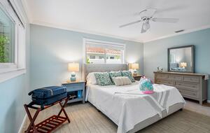 Heated Pool Oasis Near Ocean Reef Beach - Riviera Beach, Florida