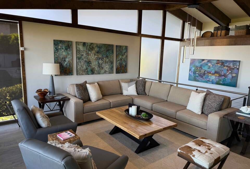 Palos Verdes Luxury Retreat with Sunset Terrace - Palos Verdes Estates, California
