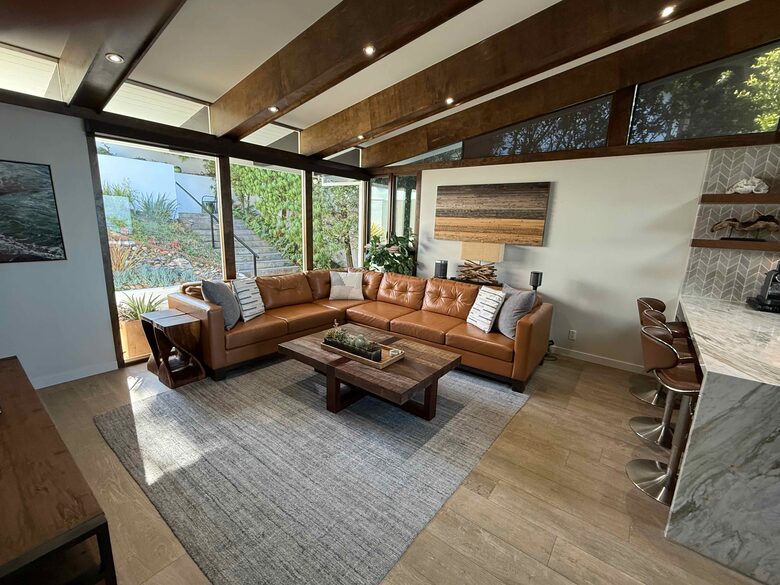 Palos Verdes Luxury Retreat with Sunset Terrace - Palos Verdes Estates, California