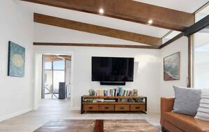 Palos Verdes Luxury Retreat with Sunset Terrace - Palos Verdes Estates, California