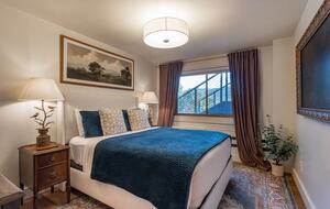 Ten Acre Mountain Estate in the Aspen Valley - Carbondale, Colorado