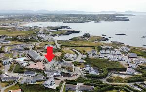 Refined Seaside Living in Trearddur Bay - Isle of Anglesey, United Kingdom