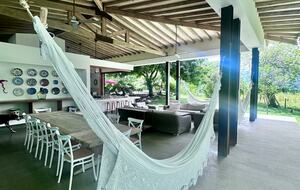Luxury Villa Pool and garden - Bolombolo, Colombia