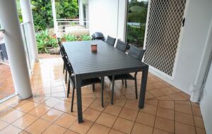 Tropical Garden Pool Retreat Near Trinity Beach - Trinity Beach, Australia
