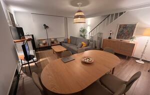 Renovated Peninsula Home Near Pristine Beaches - O Grove, Pontevedra, Spain