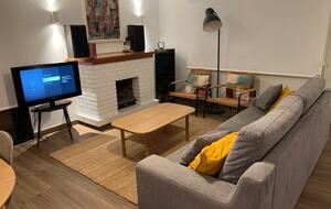 Renovated Peninsula Home Near Pristine Beaches - O Grove, Pontevedra, Spain