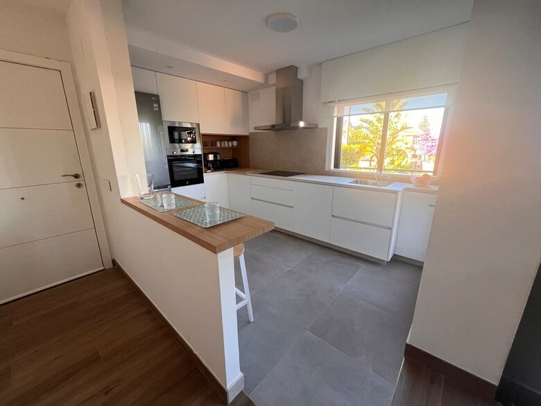 Renovated Peninsula Home Near Pristine Beaches - O Grove, Pontevedra, Spain