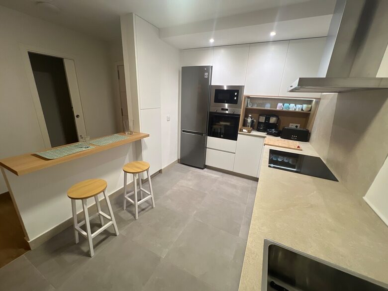 Renovated Peninsula Home Near Pristine Beaches - O Grove, Pontevedra, Spain