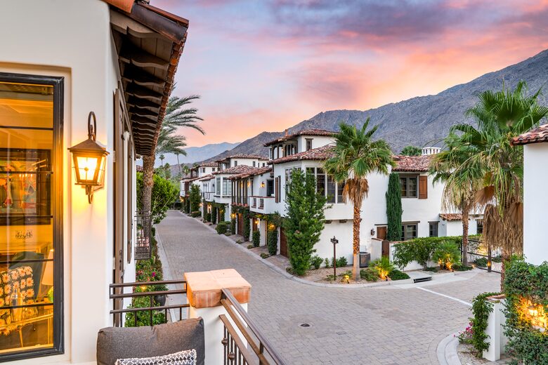 Downtown Chic - Palm Springs, California