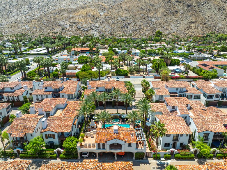 Downtown Chic - Palm Springs, California