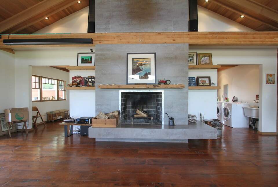 Marin County Regenerative Farm with Artisan Creamery - Petaluma, California