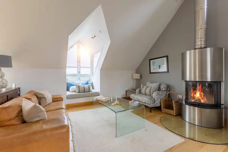 A Sophisticated Chapel in Padstow's Old Town - Padstow, United Kingdom