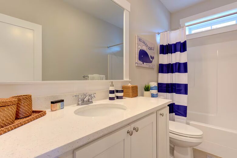 Seabrook Escape - Pacific Beach, Washington