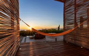 Solar-Powered Desert Retreat with Rooftop Views near La Ventana - El Sargento, Mexico