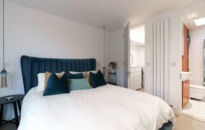 Stillorgan's Refined Townhome - Stillorgan, Ireland
