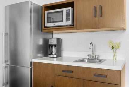 Marriott's Desert Springs Villas | Two Bedroom Villa - Palm Desert, California