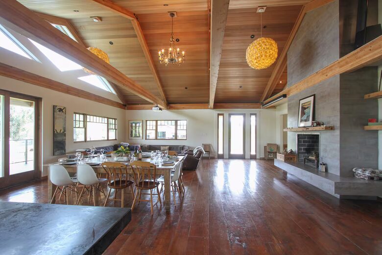 Marin County Regenerative Farm with Artisan Creamery - Petaluma, California