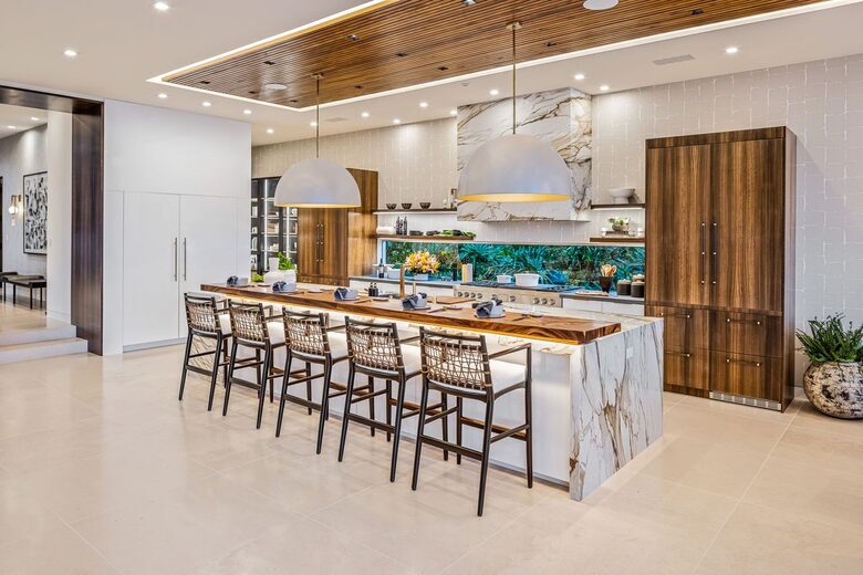 Award-Winning Oceanfront Villa in Honolulu’s Diamond Head Cove - Hono, Hawaii