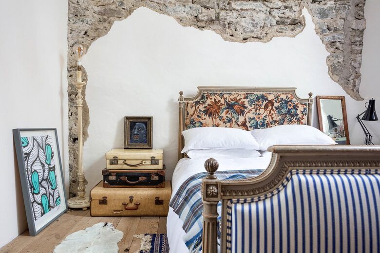 Kilmartin Castle | A 16th-Century Scottish Retreat - Kilmartin, United Kingdom