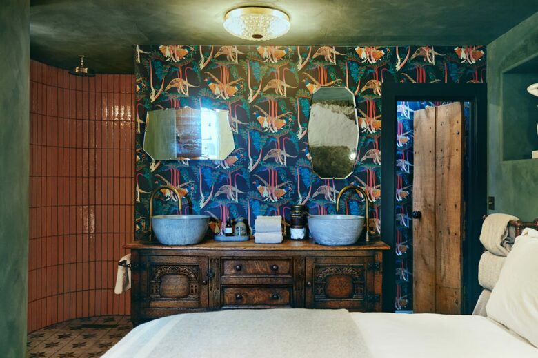 Kilmartin Castle | A 16th-Century Scottish Retreat - Kilmartin, United Kingdom