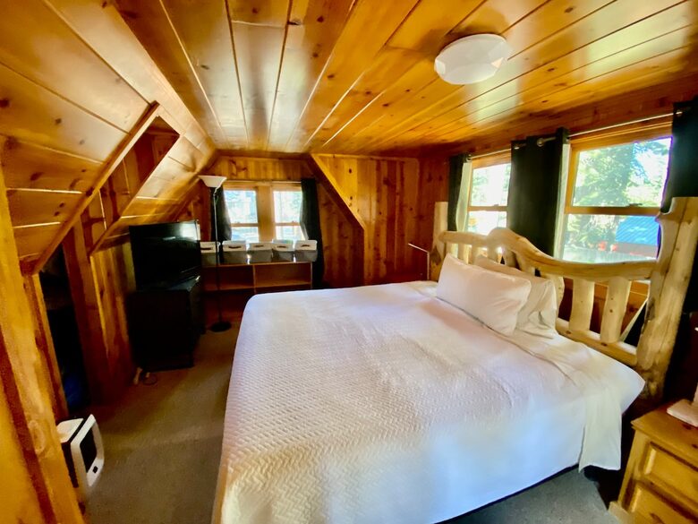 West Shore Tahoe Cabin walk to the Lake - Tahoe City, California
