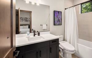 Luxury Suncadia Mountain Retreat with Hot Tub & Game Room - Cle Elum, Washington
