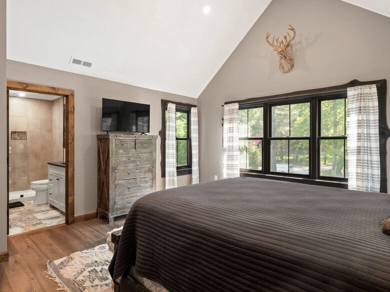 Mountain Luxury Steps from Sunday River Resort - Newry, Maine
