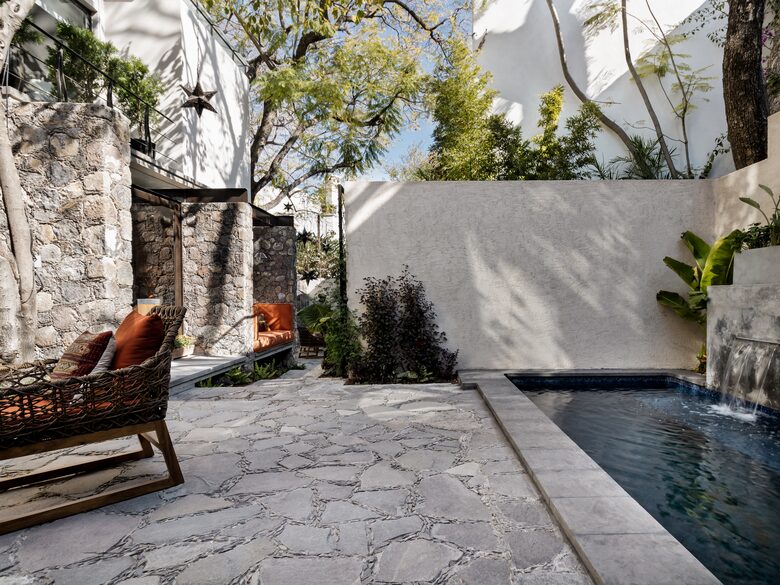 Enjoy our pool and patio -- easy indoor/outdoor living