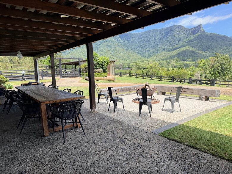Highfield Farm | Luxury Tweed Valley Country Estate - Brays Creek, Australia