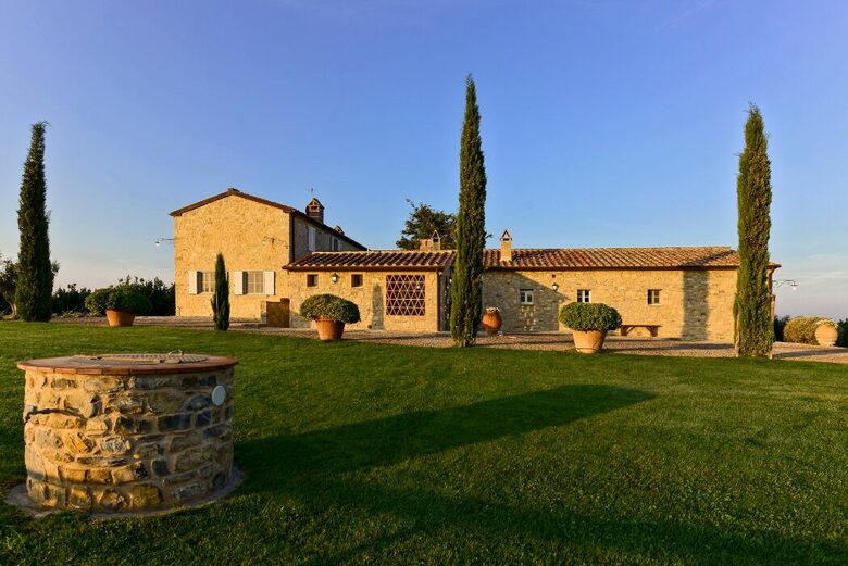 Where the Hills Meet the Sky | A Premier Tuscan Estate - Magliano In Toscana, Italy