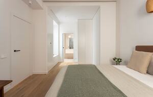 Stylish Historic Flat Steps from Barcelona’s Waterfront - Barcelona, Spain