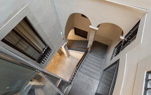 Stylish Historic Flat Steps from Barcelona’s Waterfront - Barcelona, Spain