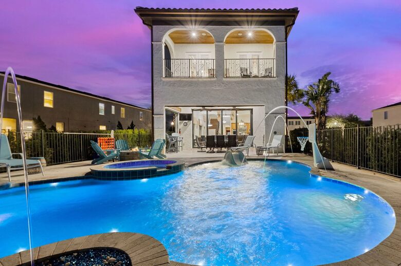 Luxury Reunion Resort Villa with Infinity Pool & Golf Views - Reunion, Florida
